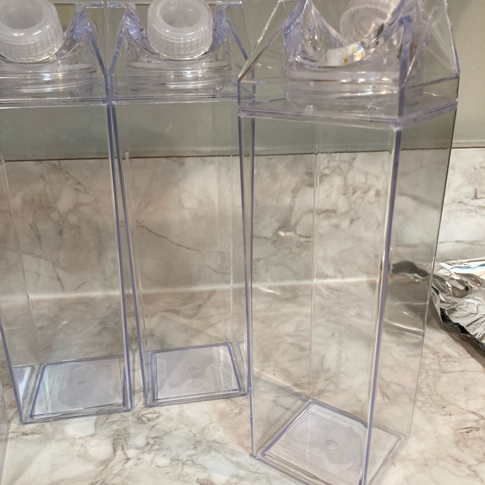 Milk Carton - Picture 10 of 11